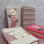 تلبيسة مصحف ( صناعة يديوية - كروشية ) على الطلب من 2 يوم الى 3 ايام | رويال ليفل