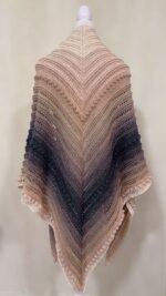 شال نسائي ( صناعة يديوية – كروشية) على الطلب 15 يوم عمل - صورة 2 | رويال ليفل